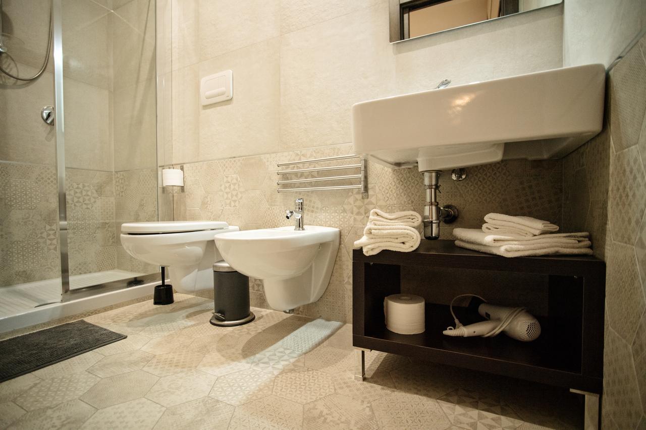 Guest House Centrale 巴列塔 外观 照片